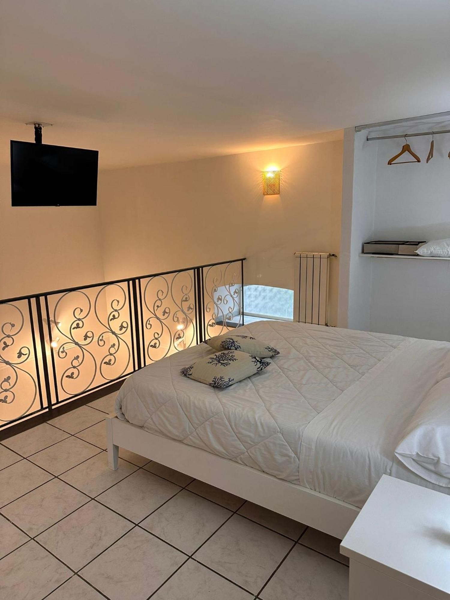 Mediterraneo Apartment Ercolano Bagian luar foto